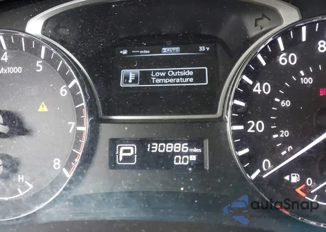 2013 Nissan Pathfinder Sl z USA, uszkodzony, nr VIN 5N1AR2MM0DC614856